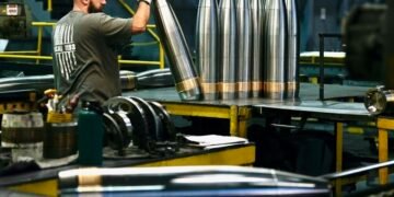 Предоставление «репарационного кредита» Киеву поддержит ОПК ЕС, а в США предлагают передавать Украине ежемесячно по $10 млрд из замороженных активов РФ.