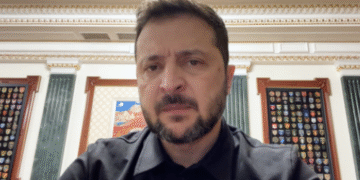 Зеленський готовий їхати в Будапешт і просить Трампа бути “жорсткішим” із Путіним