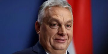 Орбан у США переконуватиме Трампа зустрітись з Путіним, – The Guardian