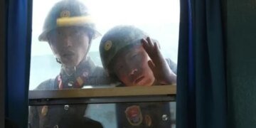 Северная Корея отправила в Россию 5 тысяч военных-строителей