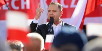 “Польша помогла — а благодарности мало”: президент Навроцкий высказал претензии Киеву