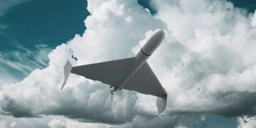 Шахед уничтожен за мгновение до удара по дому. ВИДЕО из Каменского