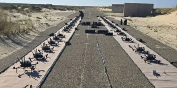 «Летающее минное поле»: в Украине развернут уникальную “стену дронов” для уничтожения “Шахедов”