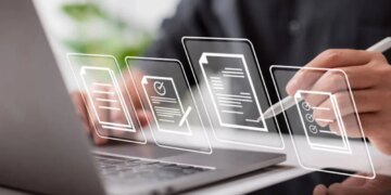 В Украине разрешат подписывать трудовые договоры онлайн