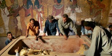 Ученые через сто лет раскрыли тайны раскопок гробницы Тутанхамона