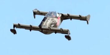 У США випробували повністю електричний літаючий автомобіль