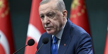 “Став недоторканним”: найбільше від вторгнення Путіна в Україну виграв Ердоган, – Bloomberg