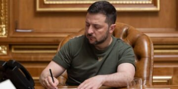 Зеленський підписав закон щодо підвищення якості мобільного зв’язку