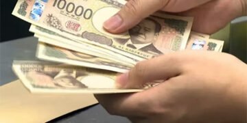 Жив таємним життям: у Японії чоловік приховав від дружини $3,8 млн, які виграв у лотерею