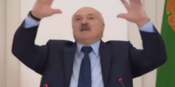 Лукашенко хоче, щоб українці працювали на білоруських заводах