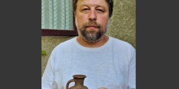 По запросу Украины в Варшаве арестовали сотрудника Эрмитажа: на чем попался