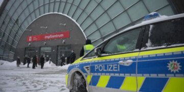 Зеленский прибыл в Берлин на переговоры по мирному плану США