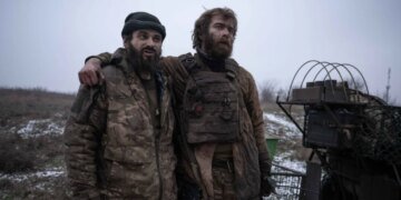 130 дней держали позицию под Константиновкой и вернулись с пленным. ВИДЕО