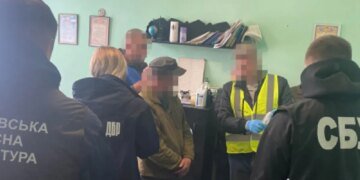 Наркокурьер в форме: в Николаевской области будут судить сотрудника исправительной колонии