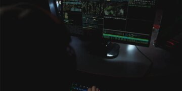 Рекордные потери: в 2025 году хакеры украли $2,7 млрд в криптовалюте