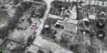 Выход из города как доказательство победы: зетников рвет от нового заявления минобороны РФ о Купянске. ВИДЕО