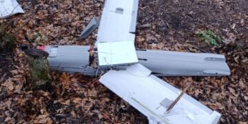 Starlink працює на агресора: як американська супутникова система допомагає росіянам наводити дрони по Україні, – Defense Express