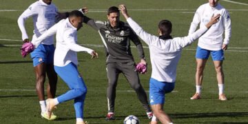 Футболістам “Реала” не подобаються методи роботи Хабі Алонсо, – ЗМІ