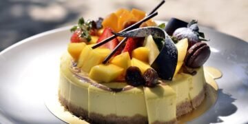 Вчені пояснили, чому десерт “влазить” завжди, навіть після святкової вечері