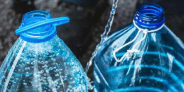 Росіяни пошкодили систему водопостачання у Херсоні, виникли перебої з подачею води навіть за графіком — МВА