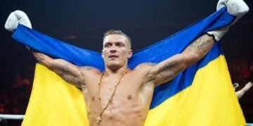 Усик возглавил обновленный рейтинг боксеров по версии The Ring