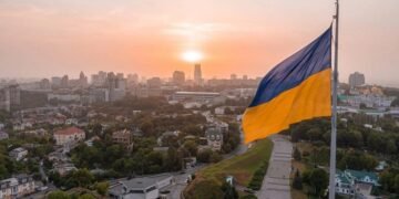 Украина вывела из обращения ВВП-варранты. Что будет с государственным долгом?