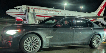 У Польщі “палає” через брудне авто для Навроцького