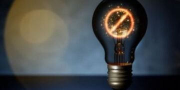 До 16 годин без світла: в “Укренерго” попередили про відключення 7 грудня