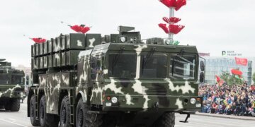 Россия разрабатывает ядерные боеголовки для белорусских ракетных комплексов «Полонез»