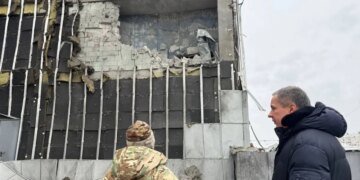 Российские регионы под ударом: ПВО сбила 64 дрона за ночь