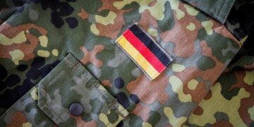 Германия не исключает отправки войск в Украину для миротворческой миссии