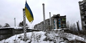 Россия пытается обойти украинские позиции и зайти в Лиман