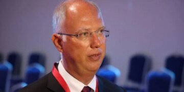 Кремль ищет выход? Посланника Путина видели в Париже