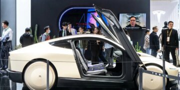 Nvidia та Tesla обрали різні стратегії для досягнення автономного водіння