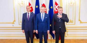 Ни одного патрона и никаких гарантий: Словакия официально прекращает военную помощь Украине