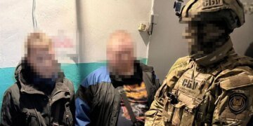 Готували теракт проти поліцейських у Херсоні і шпигували за ЗСУ: СБУ затримала агентів рф