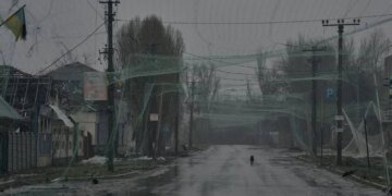 Удар рф по Оріхову 14 січня: зруйновано будинок, поранено жінку