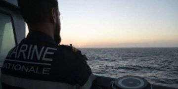 Стало известно, кто помог Франции захватить путинский танкер