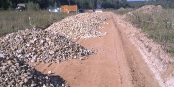 Завышение стоимости щебня и его перевозки: коммунальное предприятие Днепропетровщины оказалось под следствием