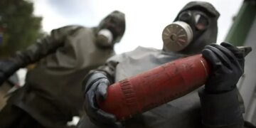 росія може застосувати хімічну зброю масового ураження в Україні, якщо війна зайде в глухий кут – ЗМІ