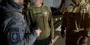 Сбежал из части и начал зарабатывать на побегах других: дело дошло до суда. ВИДЕО