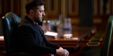 Зеленський розкрив ситуацію зі світлом і теплом по областях після нових ударів рф, Київщина має значні відключення