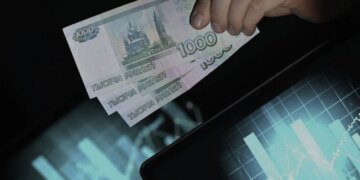 Економіка росії сповзає до стагфляції: у розвідці заявили, що жорстка монетарна політика задушила ділову активність