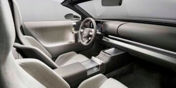 Жодних великих екранів: компанія Audi хоче повернути у дизайн своїх авто кнопки та простіший салон