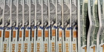 65-річна жінка переказала майже 600 тис. грн «військовому медику» з Сирії, щоб той приїхав до неї в Тернопіль