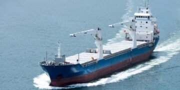 Українських моряків звільнено з піратського полону у Сенегалі