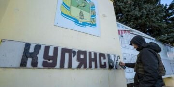 У січні окупанти знову “братимуть” Куп’янськ: Трегубов розповів про плани росіян