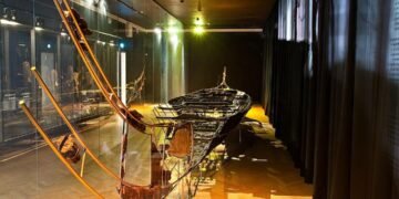 Таємницю найстарішого дерев’яного човна Скандинавії розгадали за відбитком пальця в смолі