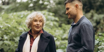 “Стала ангелом-охоронцем”: Сеітаблаєв назвав актрису, яка замінила йому матір