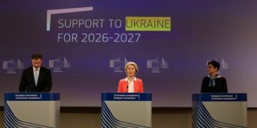 €30 млрд бюджетной поддержки и €60 млрд – на оборону: Еврокомиссия представила детали кредита для Киева.